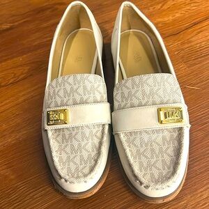 Michael kors loafers size 6.5 m